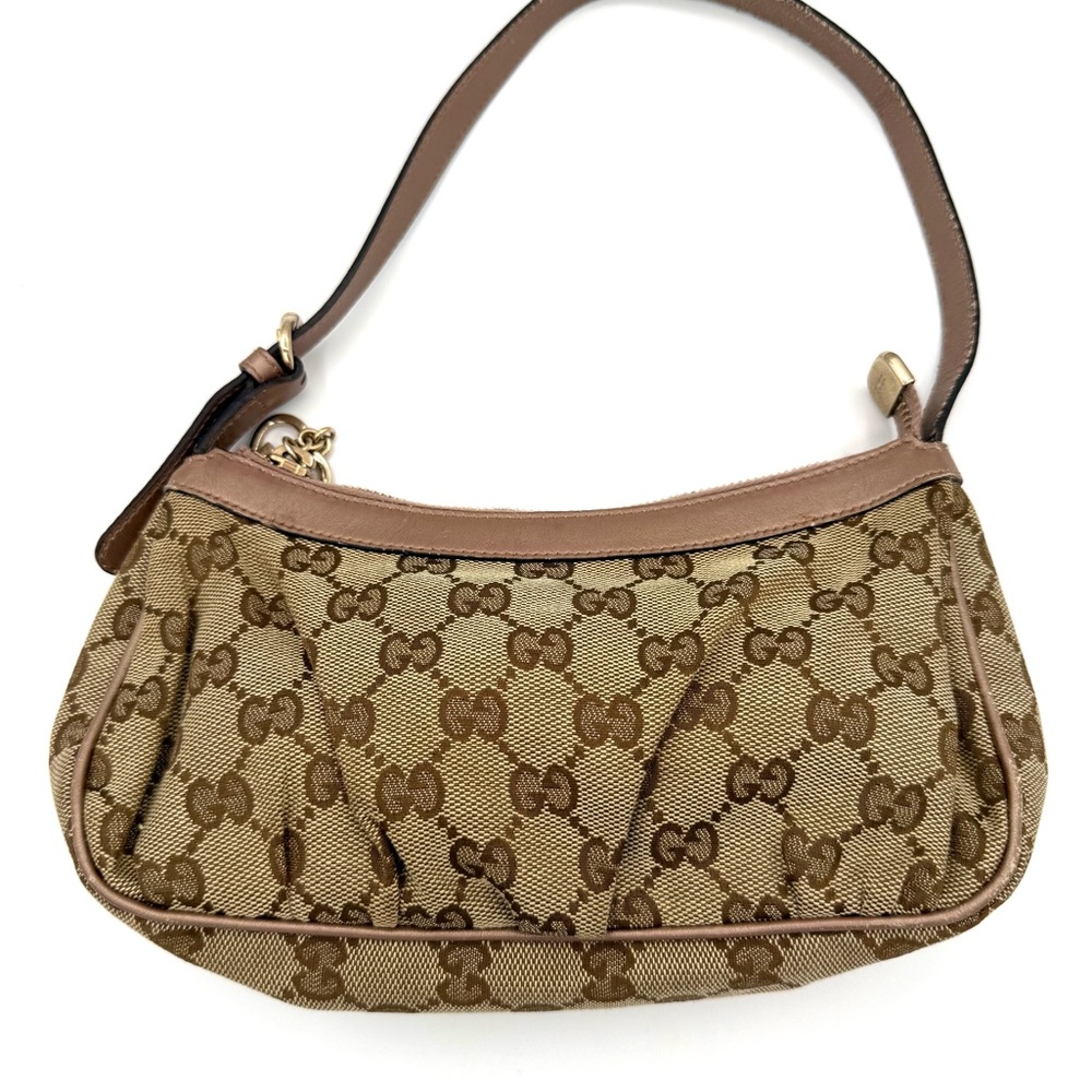 Gucci Tan and Brown Monogram Heart Charm Pochette - Picture 3 of 12